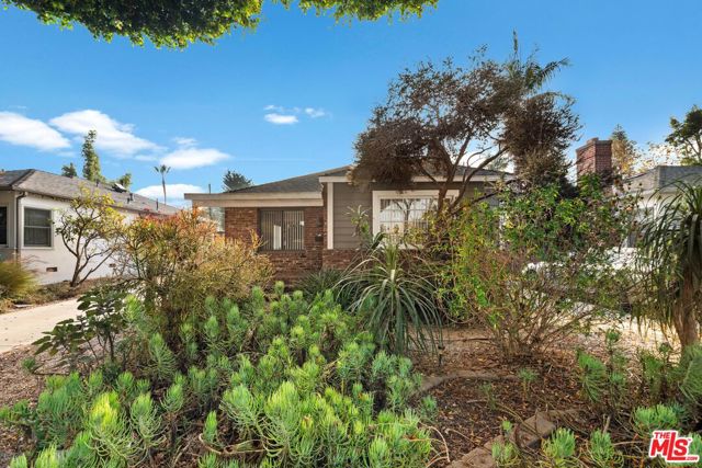 1512 Pacific Street photo 1