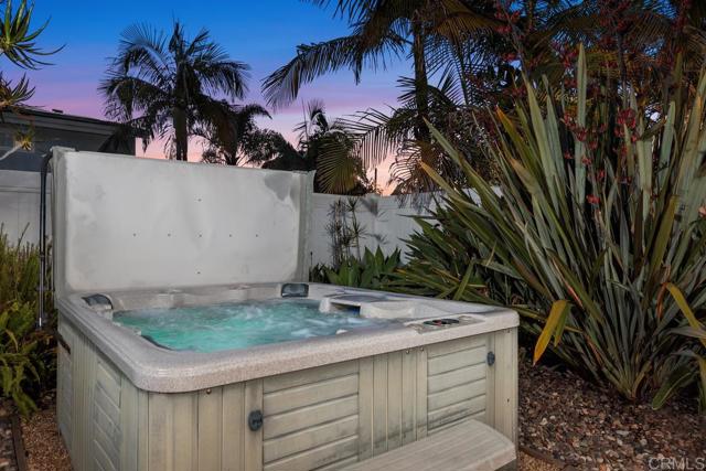 773 Puebla Street, Encinitas CA: https://media.crmls.org/mediaz/71f61890-a63a-443f-b18c-3cc023912d07.jpg