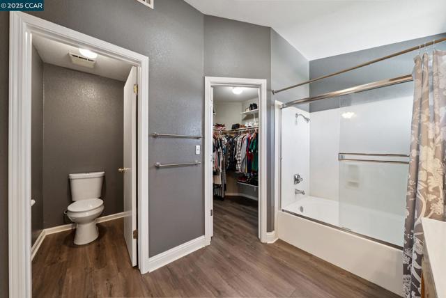 4813 Carrington Dr, Oakley CA: https://media.crmls.org/mediaz/71f621ae-fc64-41eb-92eb-c35aeaba7975.jpg