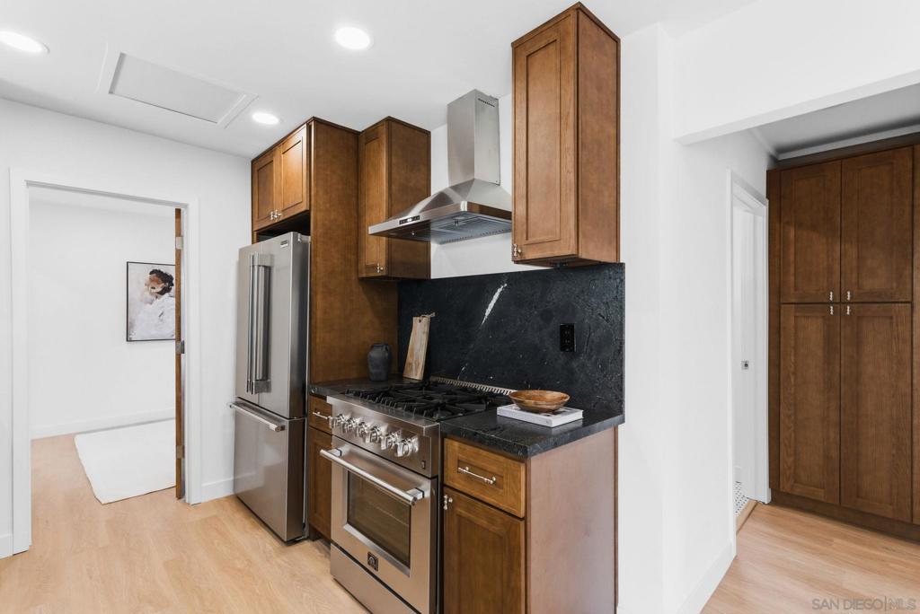 3006 Fir St - photo 18