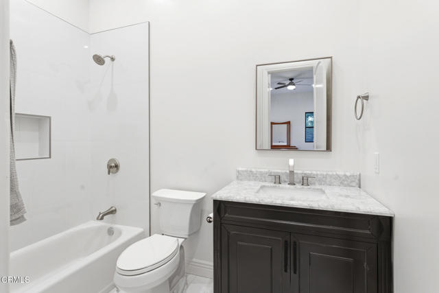 Image 23 of 34 For 395 Sherwood Court