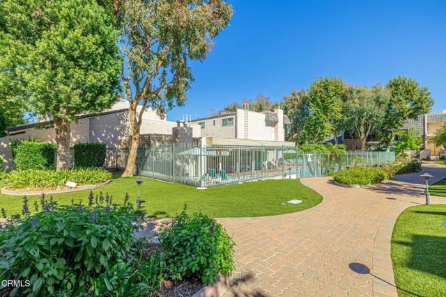 Detail Gallery Image 48 of 48 For 22239 1/4 Erwin St, Woodland Hills,  CA 91367 - 2 Beds | 2 Baths