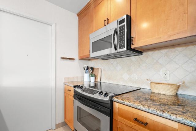 101 Shell Drive, Watsonville CA: https://media.crmls.org/mediaz/71ff271c-33c2-4099-9f25-2f4e319455c6.jpg