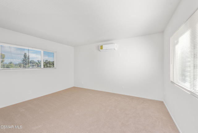 22002 Ybarra Road, Woodland Hills CA: https://media.crmls.org/mediaz/71ff5fff-5a3b-4f5d-b200-3d647474b636.jpg