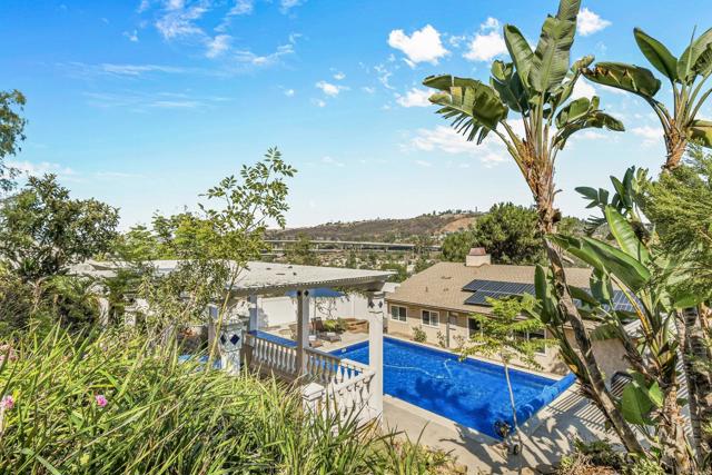 Detail Gallery Image 38 of 54 For 8659 Golf Dr, Spring Valley,  CA 91977 - 3 Beds | 2 Baths