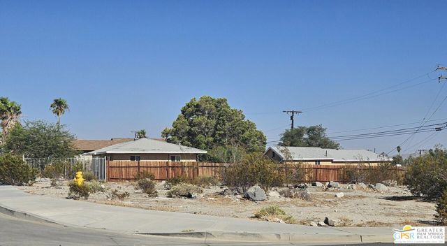 12340 Cactus Drive, Desert Hot Springs CA: https://media.crmls.org/mediaz/72010401-8298-493c-b1b7-98f2abde659a.jpg