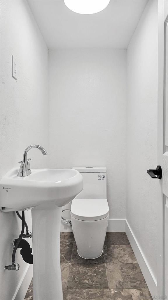 https://media.crmls.org/mediaz/72024dde-1983-4cf9-93ef-505bb309f189.jpg?preset=X-Large