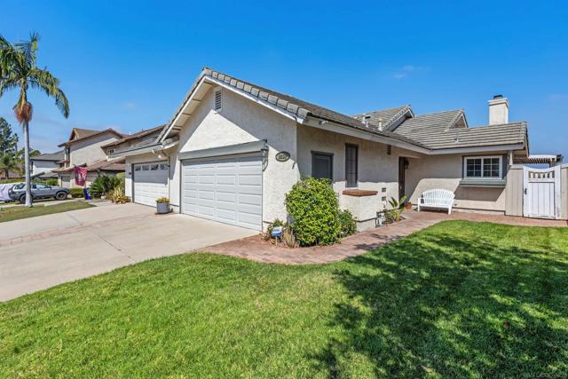 9530 Whellock Way, San Diego CA: https://media.crmls.org/mediaz/72027c2f-8d19-445e-a9c6-b5eefa4c70ab.jpg