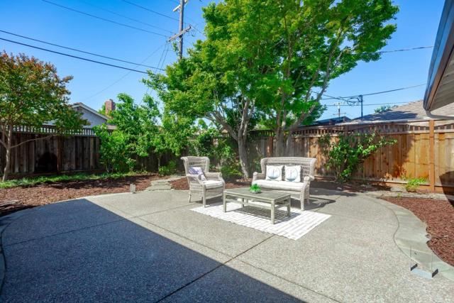 2334 Fatjo Place, Santa Clara CA: https://media.crmls.org/mediaz/72028d61-6b01-46f2-ae5e-58dac7ec4716.jpg
