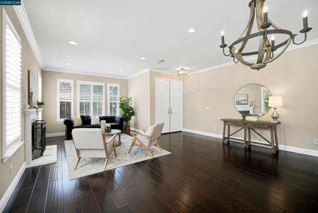 139 Shelterwood Ln, Danville CA: https://media.crmls.org/mediaz/720477f3-c4b2-4b40-8676-44e8f80f86fc.jpg
