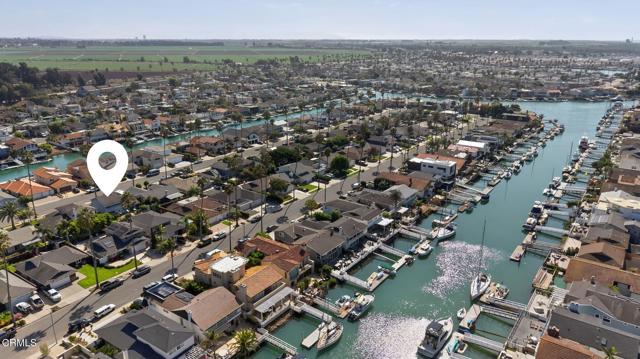 2833 Sailor Avenue, Ventura CA: https://media.crmls.org/mediaz/7204b04a-5f08-4a5a-a8bd-63ff23f316da.jpg