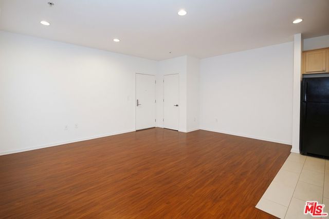 12132 Hart Street, North Hollywood CA: https://media.crmls.org/mediaz/7204fe97-9868-4b20-8f7a-79d9e54eb5df.jpg