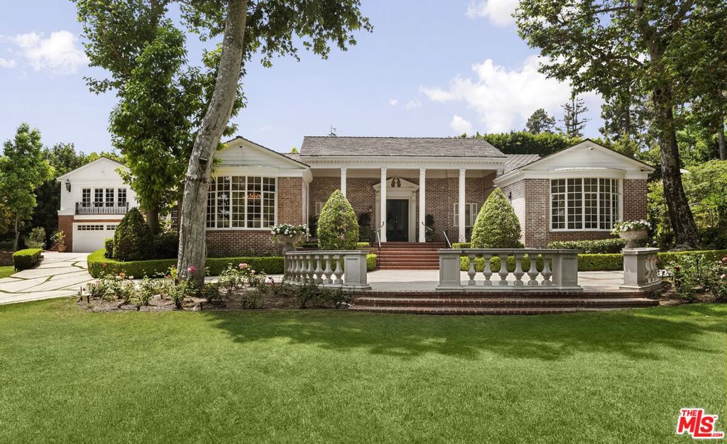 1001 N Crescent Drive