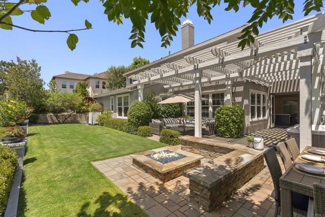 6257 Alverton, Carlsbad CA: https://media.crmls.org/mediaz/7206d9dc-e103-4619-9b52-4960c10bc4ff.jpg