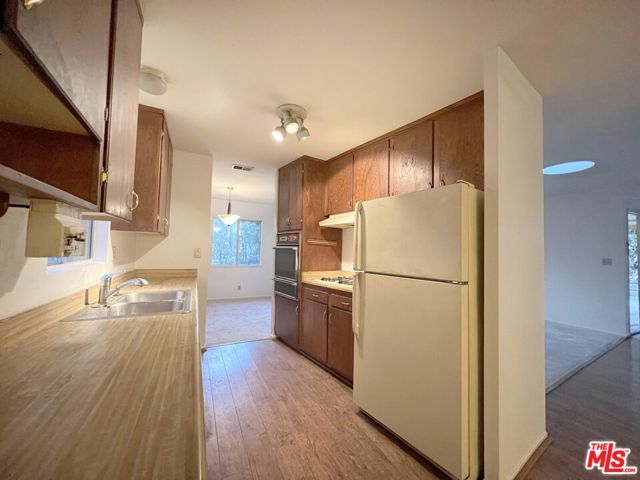 192 Valley Road photo 5