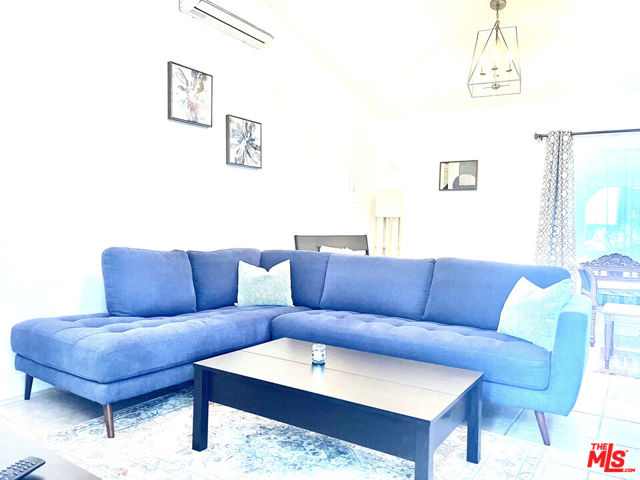 23744 Hartland Street, West Hills CA: https://media.crmls.org/mediaz/72074e2a-7324-4b56-ac9a-7154dbfe7041.jpg