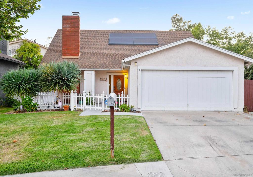 2714 Crownridge Ln