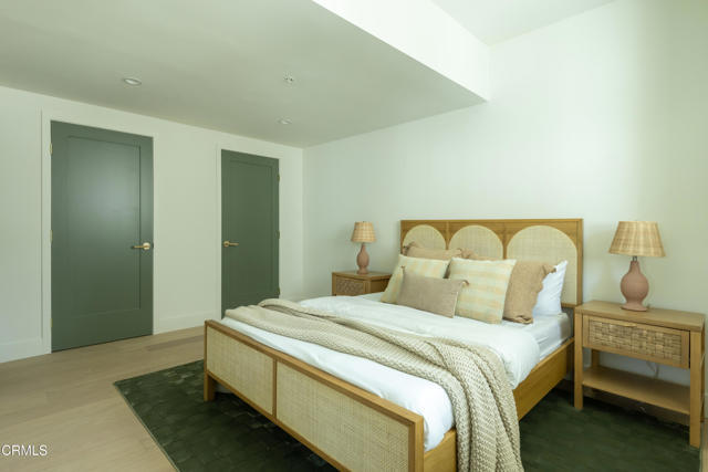 4245 W 62nd Street, Los Angeles CA: https://media.crmls.org/mediaz/720854c3-69c1-4522-873d-4635f8acd434.jpg