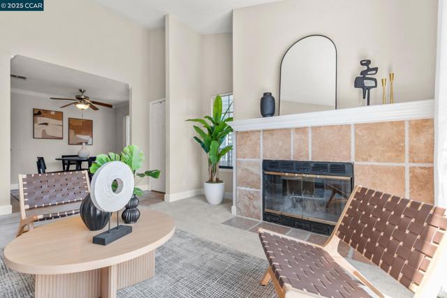 132 Eastridge Dr, San Ramon CA: https://media.crmls.org/mediaz/7209e3df-8156-4ab7-8884-2a8d946e991f.jpg