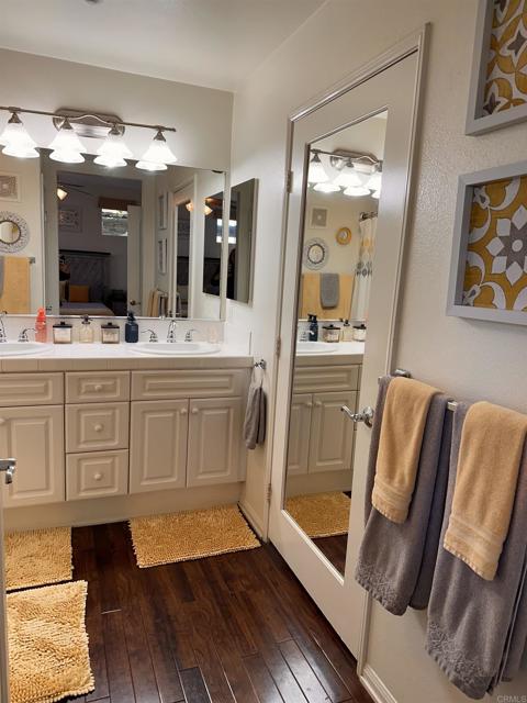 Detail Gallery Image 10 of 11 For 95 via Sovana, Santee,  CA 92071 - 2 Beds | 2 Baths