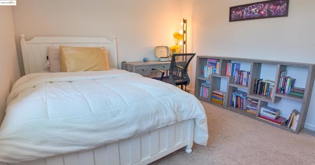 5305 Mcdowell Valley Ln, Antioch CA: https://media.crmls.org/mediaz/720d6cda-811c-4cf8-8592-983dbbb2669e.jpg