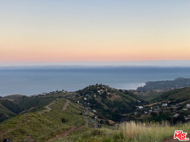 3900 Latigo Canyon Road, Malibu CA: https://media.crmls.org/mediaz/720da219-faab-430a-ba43-6bb27aca273b.jpg