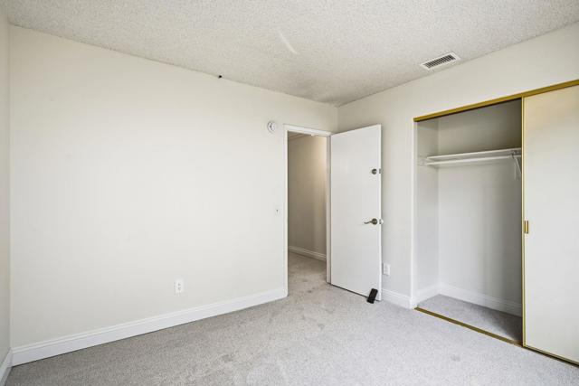 Detail Gallery Image 29 of 44 For 1711 Oak Hill Dr, Escondido,  CA 92027 - 4 Beds | 2 Baths