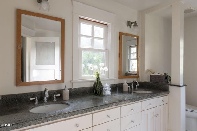 1813 Wayne Avenue, South Pasadena CA: https://media.crmls.org/mediaz/720f822c-55ef-408d-aa53-181f7425b38f.jpg