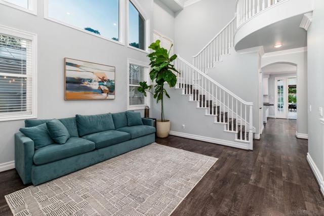 6393 Paseo Aspada, Carlsbad CA: https://media.crmls.org/mediaz/721031f9-edbd-4f69-a6c0-6ebfb9aba5c2.jpg
