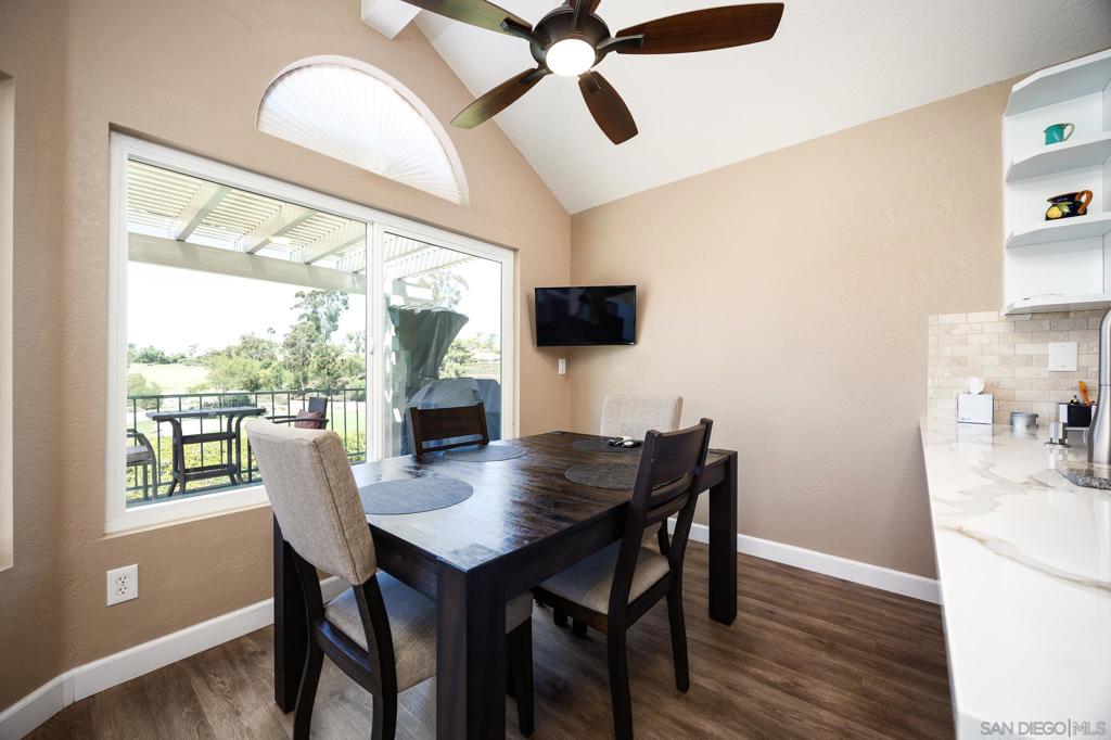 MLS #250032992SD img 14