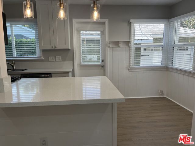 15227 Valleyheart Drive, Sherman Oaks CA: https://media.crmls.org/mediaz/72113ae5-66d9-4da6-bbbc-fa830f646806.jpg
