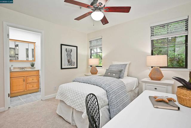 3279 Mt Diablo Court, Lafayette CA: https://media.crmls.org/mediaz/72118eca-63fc-4dcb-a6f6-c5e5e8cda099.jpg