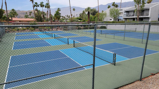 3155 E Ramon Road, Palm Springs CA: https://media.crmls.org/mediaz/7212ef1b-3909-47a6-9057-8aa4d7460e31.jpg