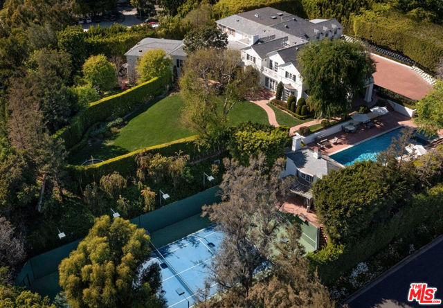 111 N Mapleton Drive, Los Angeles CA: https://media.crmls.org/mediaz/7213264a-f91d-4fd2-b266-8b994168929d.jpg