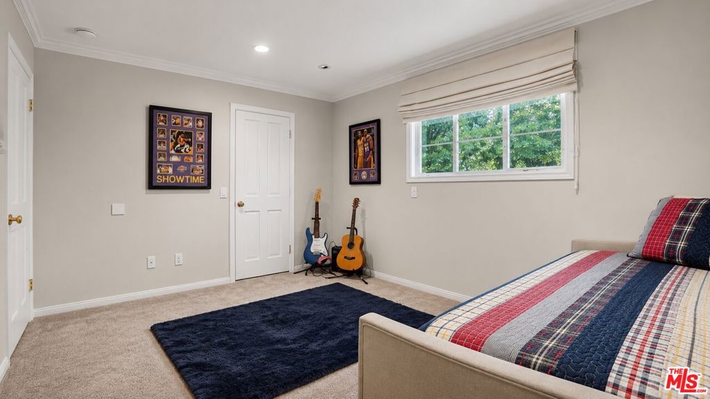 MLS #26853073 image #46
