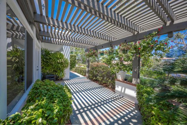 Detail Gallery Image 19 of 54 For 4129 Pindar Way, Oceanside,  CA 92056 - 2 Beds | 2/1 Baths