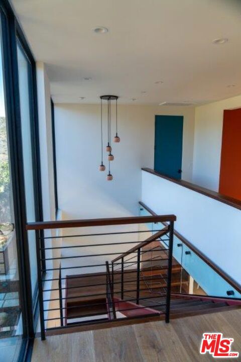 27349 Old Chimney Road, Malibu CA: https://media.crmls.org/mediaz/721471c5-222e-42d1-8825-e15594c4811d.jpg