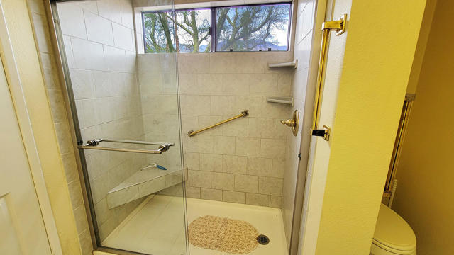 3155 E Ramon Road, Palm Springs CA: https://media.crmls.org/mediaz/7214cb97-6f0a-450b-b312-70a02f09e035.jpg