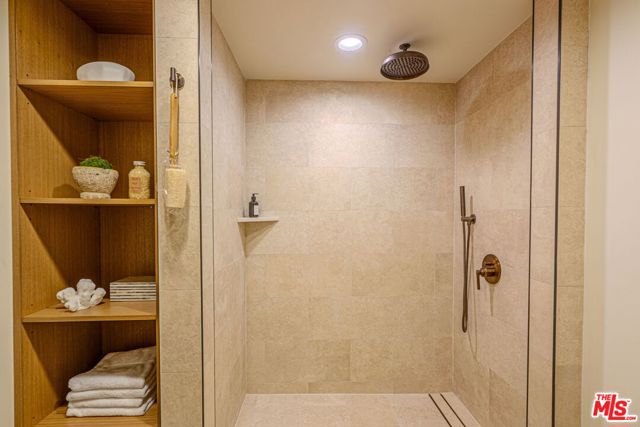 8787 Shoreham Drive, West Hollywood CA: https://media.crmls.org/mediaz/72151afa-eba9-47b8-a474-158e1a34913d.jpg