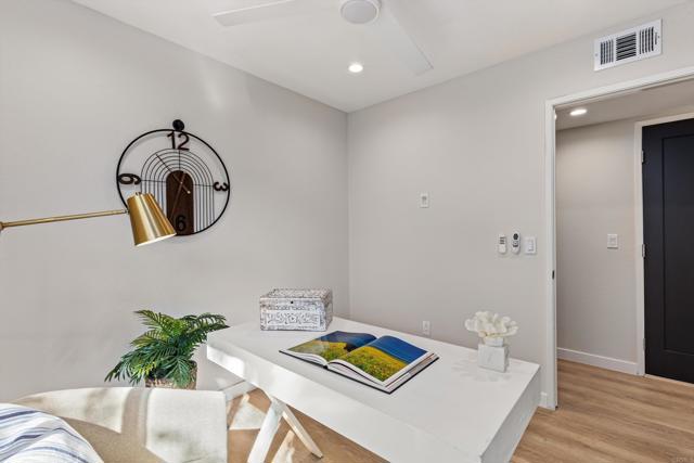 Detail Gallery Image 17 of 42 For 1455 Bridgeview Drive, San Diego,  CA 92105 - 3 Beds | 2 Baths