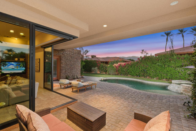 79900 De Sol A Sol, La Quinta CA: https://media.crmls.org/mediaz/7217f55a-b2cc-4db6-8355-f523a0de8f57.jpg