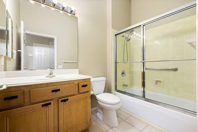 78462 Palm Tree Avenue, Palm Desert CA: https://media.crmls.org/mediaz/72184513-68f6-4574-abf3-a7c83a30652e.jpg