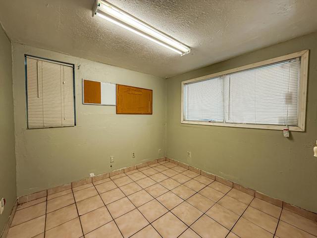 558 A Street, Hayward CA: https://media.crmls.org/mediaz/72185211-c7dd-443d-bae7-38056f0a547e.jpg