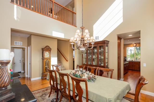 Detail Gallery Image 18 of 68 For 3753 Bergen Peak Pl, Carlsbad,  CA 92010 - 4 Beds | 3/1 Baths