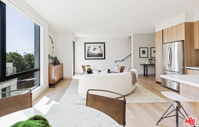 2223 Clifford Street, Los Angeles CA: https://media.crmls.org/mediaz/72194202-8329-41dd-9dcc-52f774cfdf74.jpg