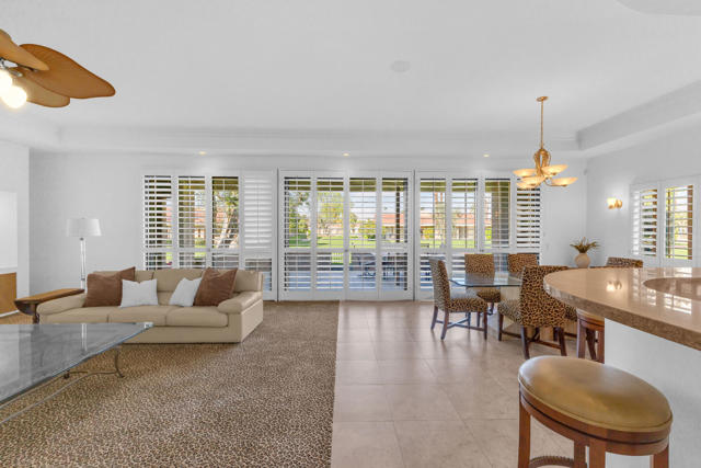 77690 Seminole Rd, Indian Wells CA: https://media.crmls.org/mediaz/721a1c66-7d2c-4794-9344-b4e4a1426394.jpg