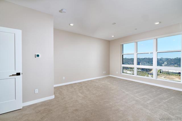 2921 Via Alta Pl, San Diego CA: https://media.crmls.org/mediaz/721a9e2c-a750-48da-9892-3742aa955d95.jpg