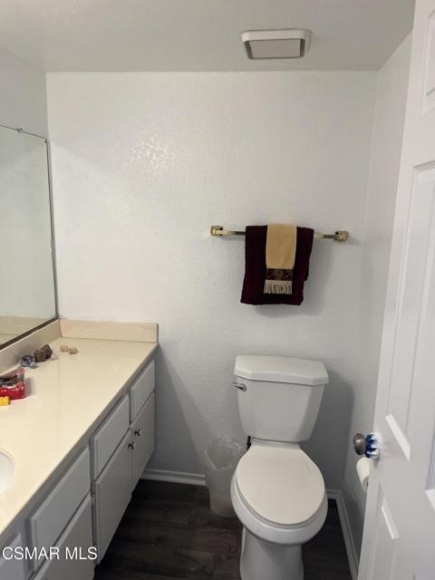 509 Canyon Vista Drive, Newbury Park CA: https://media.crmls.org/mediaz/721ad115-8f46-47ea-9981-6bf2ed6935a7.jpg