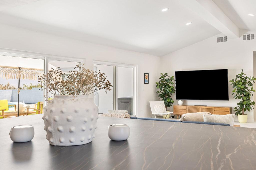 MLS #219138944DA image #16