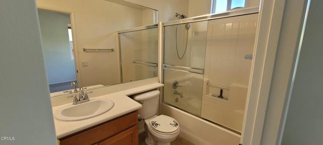 Detail Gallery Image 10 of 32 For 822 Belleza Dr, Oxnard,  CA 93030 - 5 Beds | 4/1 Baths